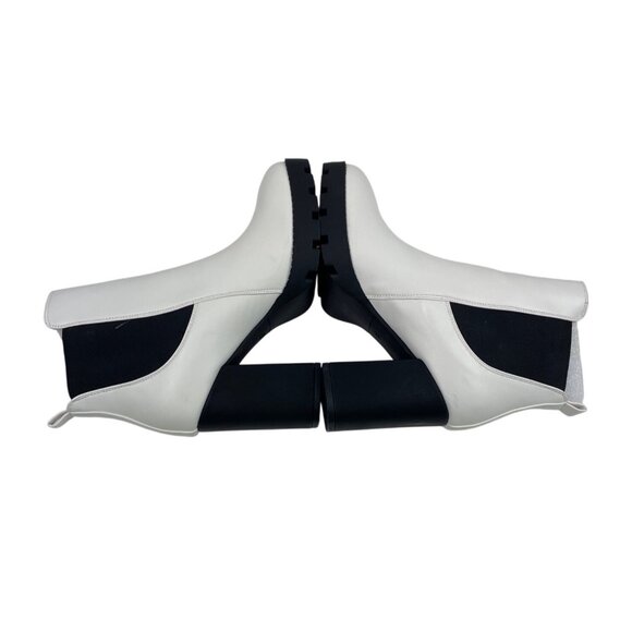 Mia Women’s Boots 7.5 Medium Gwyn Chelsea Platform Zip Ankle White Faux Leather - Picture 7 of 12